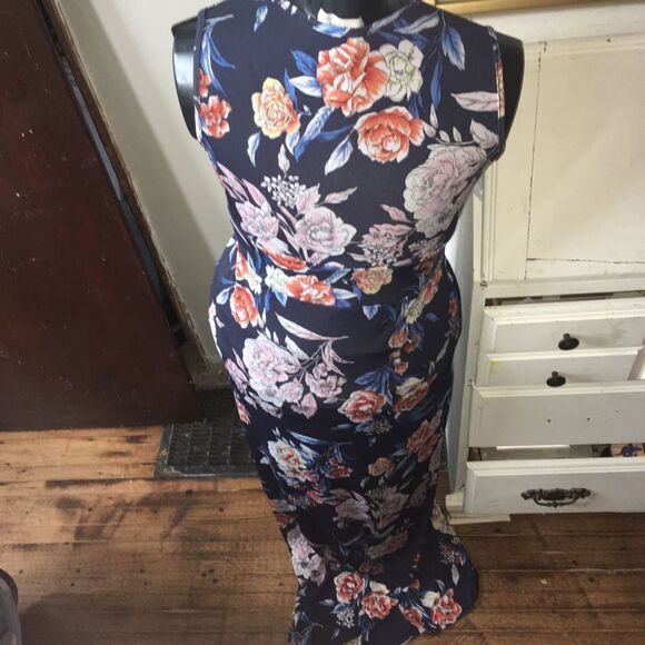 Peace love California S knit floral twist waist maxi dress - Picture 4 of 4